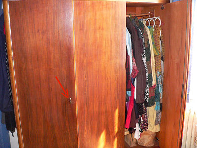 kleiderkasten1.jpg